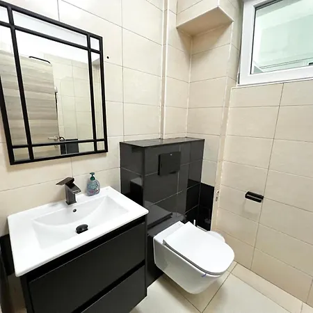 Summerland Sea View Penthouse & Jacuzzi Apartmán