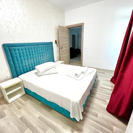 Summerland Sea View Penthouse & Jacuzzi