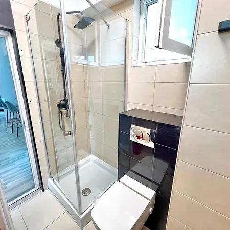 Summerland Sea View Penthouse & Jacuzzi Мамая