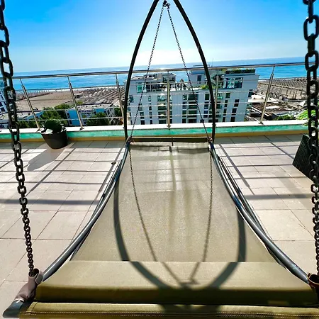 Summerland Sea View Penthouse & Jacuzzi Мамая