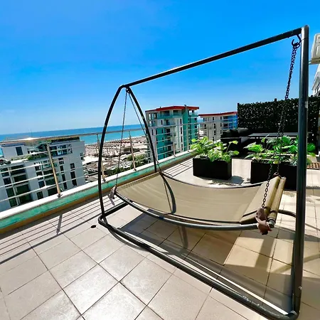 Summerland Sea View Penthouse & Jacuzzi * Мамая