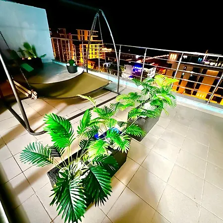 Summerland Sea View Penthouse & Jacuzzi