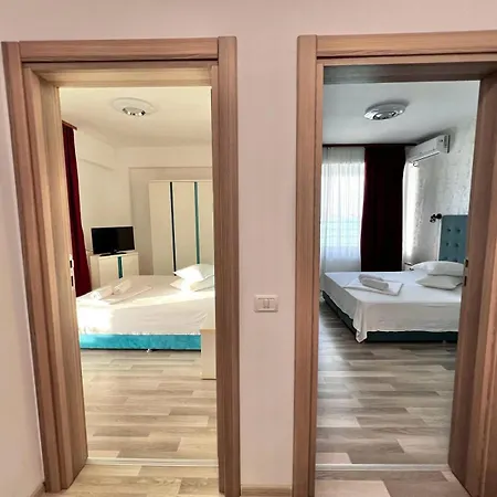 Summerland Sea View Penthouse & Jacuzzi Apartmán *