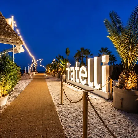 Summerland Sea View Penthouse & Jacuzzi * Mamaia