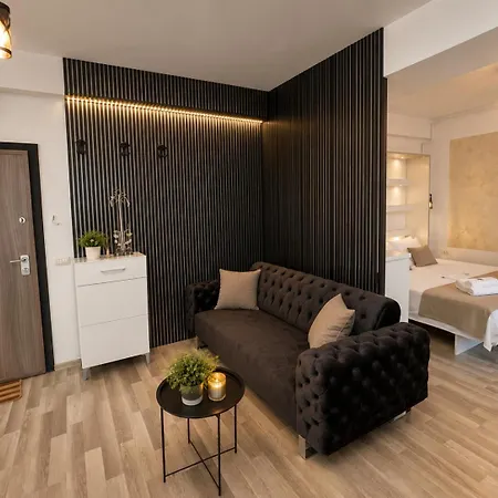 Summerland Sea View Penthouse & Jacuzzi * Mamaia
