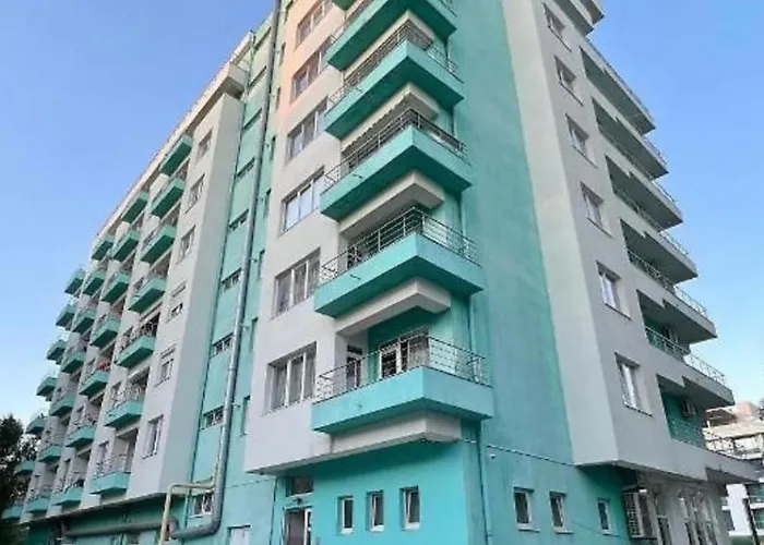 Summerland Sea View Penthouse & Jacuzzi Apartmán *