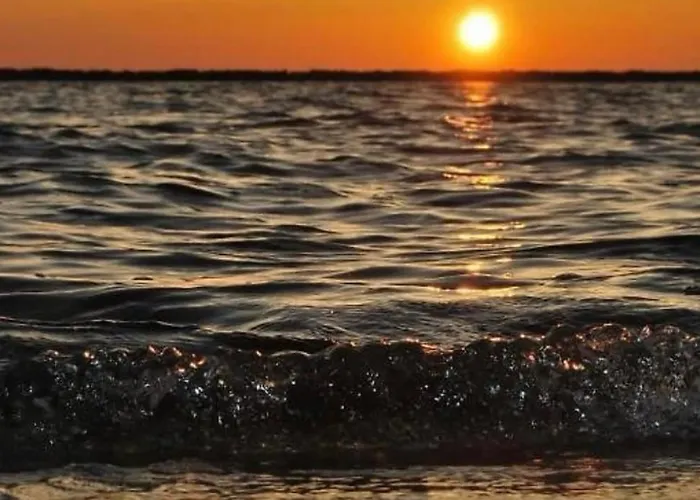 Apartmán Summerland Sea View Penthouse & Jacuzzi Mamaia