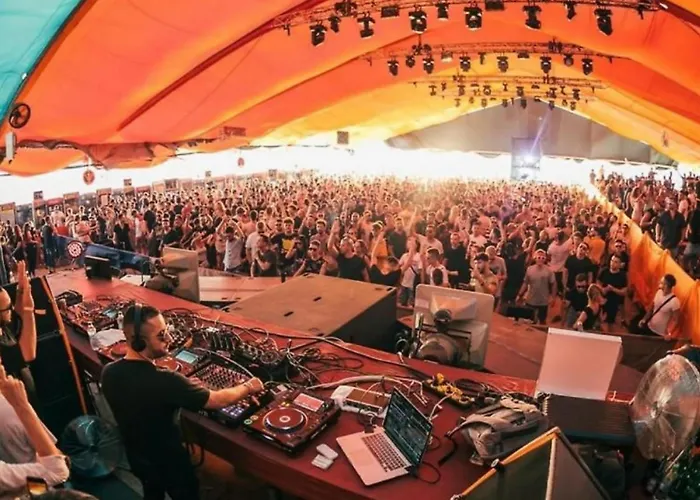 Apartmán Summerland Sea View Penthouse & Jacuzzi