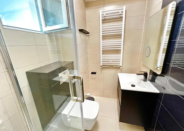 Apartmán Summerland Sea View Penthouse & Jacuzzi *