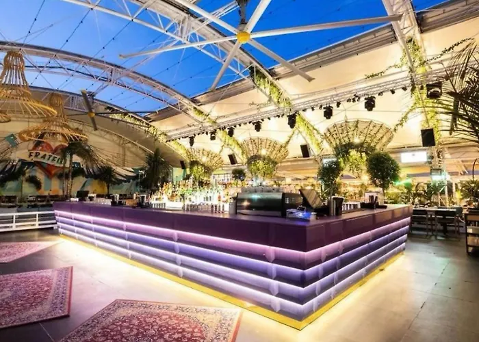 Apartmán Summerland Sea View Penthouse & Jacuzzi