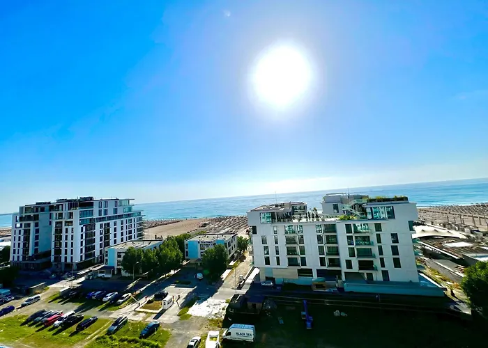 Summerland Sea View Penthouse & Jacuzzi Apartmán Mamaia