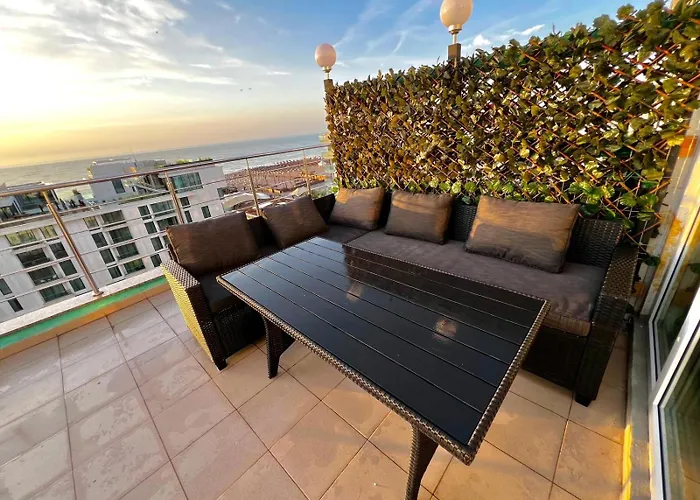 Summerland Sea View Penthouse & Jacuzzi