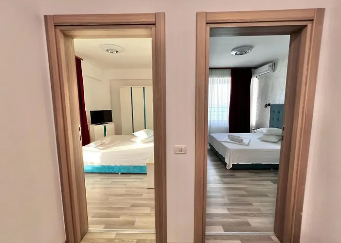 Summerland Sea View Penthouse & Jacuzzi Apartmán *