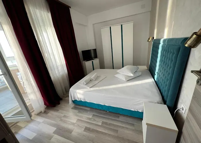 Summerland Sea View Penthouse & Jacuzzi